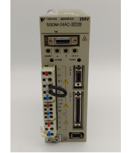 Сервопривод Yaskawa SGDM-04AC-SD2B